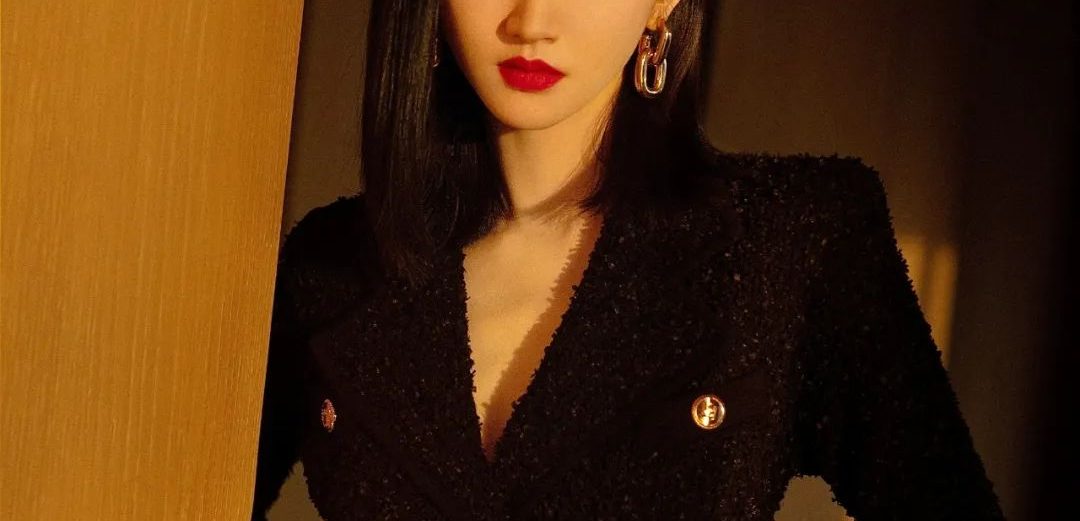 景甜崔琳，红唇美腿0217