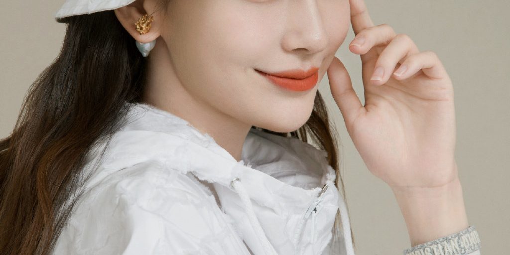 angelababy的一组写真图集