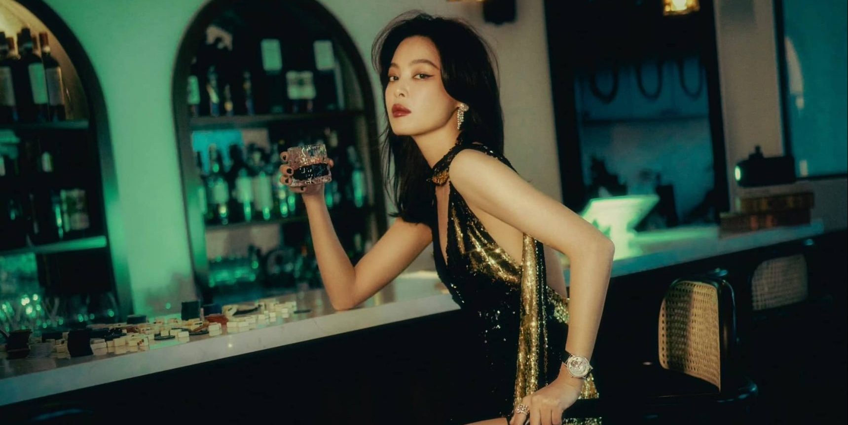 辛芷蕾，冷艳美人