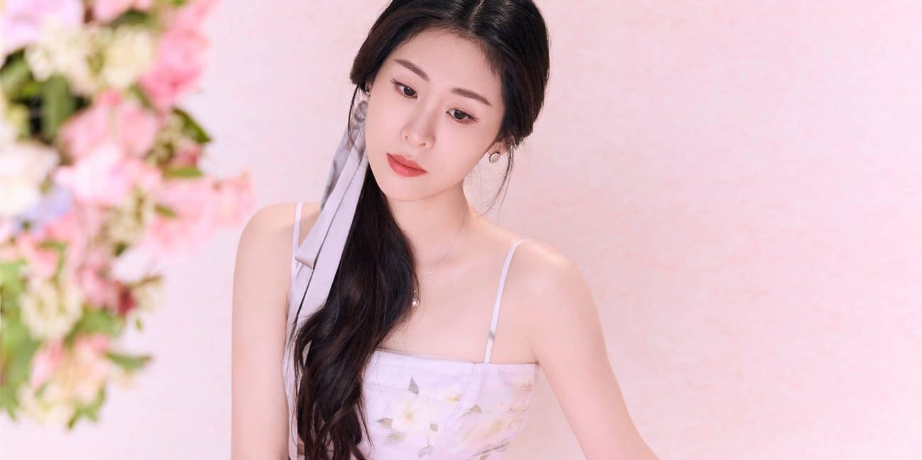 张碧晨，柔光倩影，恬静舒然