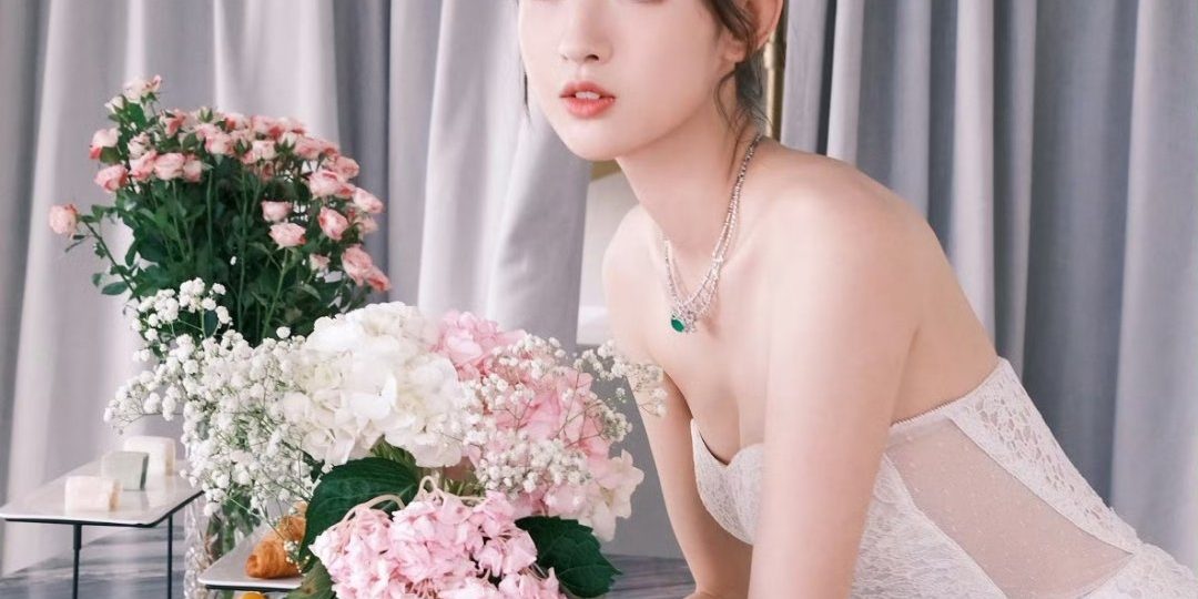 王玉雯，白纱轻盈，婚纱美人