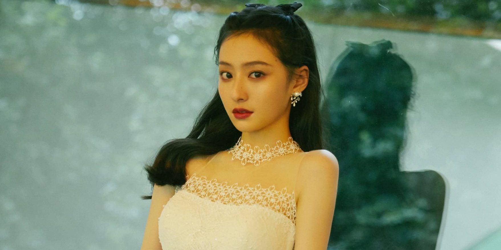 胡连馨：白纱轻柔，少女翩翩，青春的味道