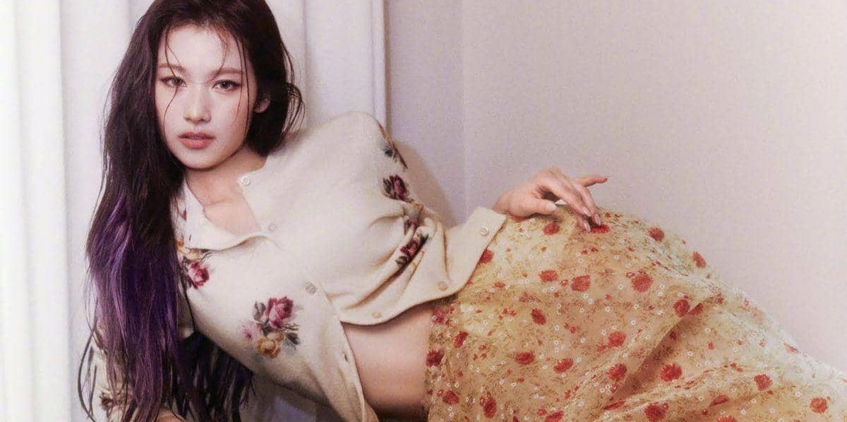 Sana凑崎纱夏，迷人的Prada女郎