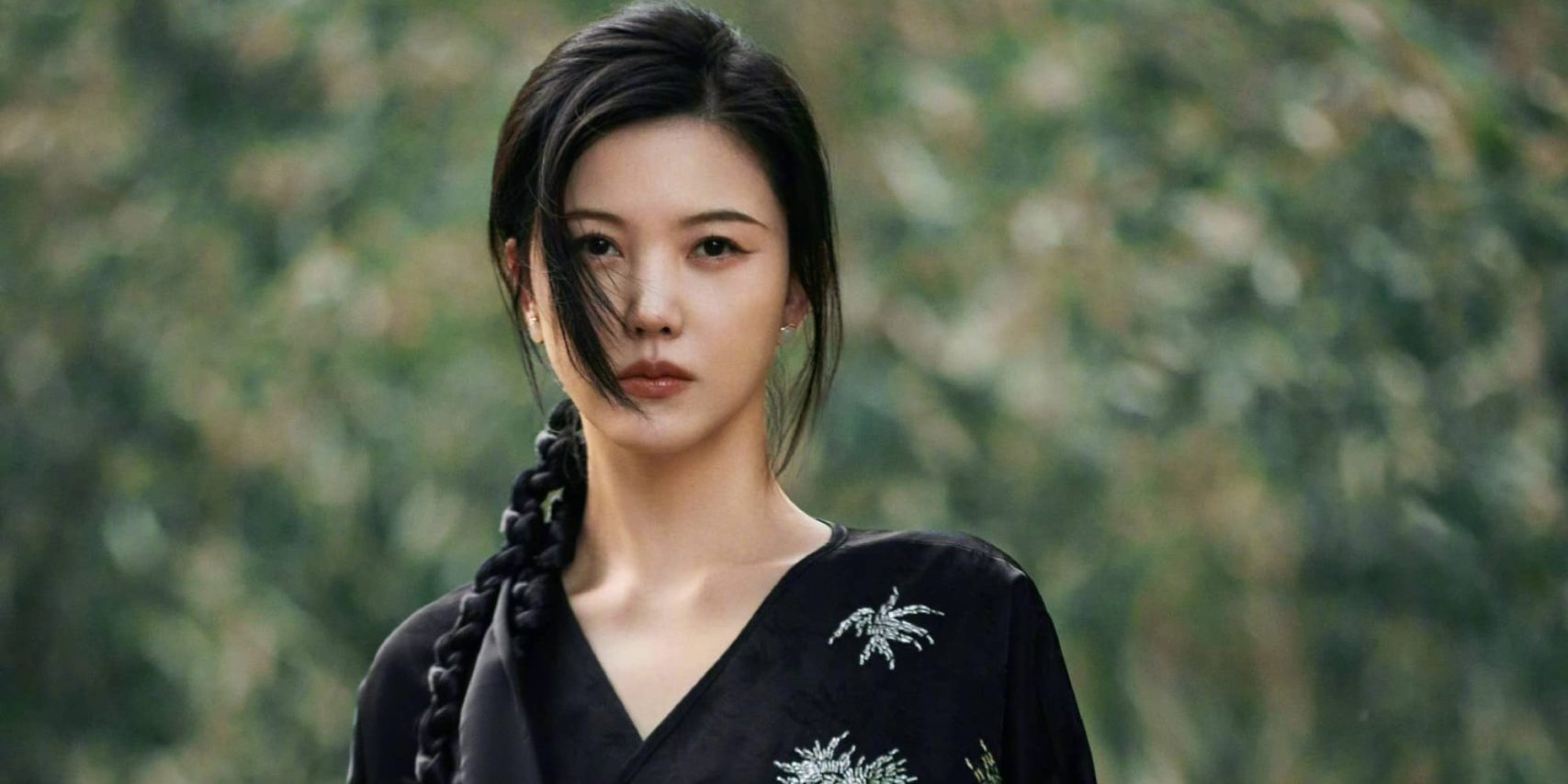 杨子姗假日中式穿搭大片