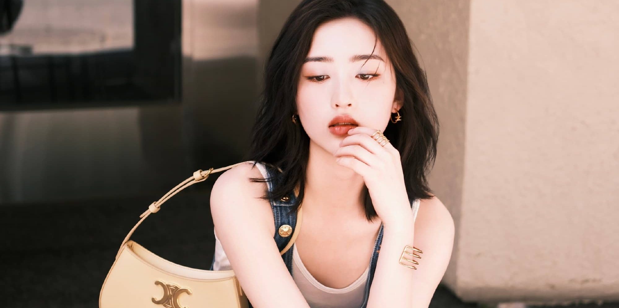 邓恩熙，清澈明亮的少女气息