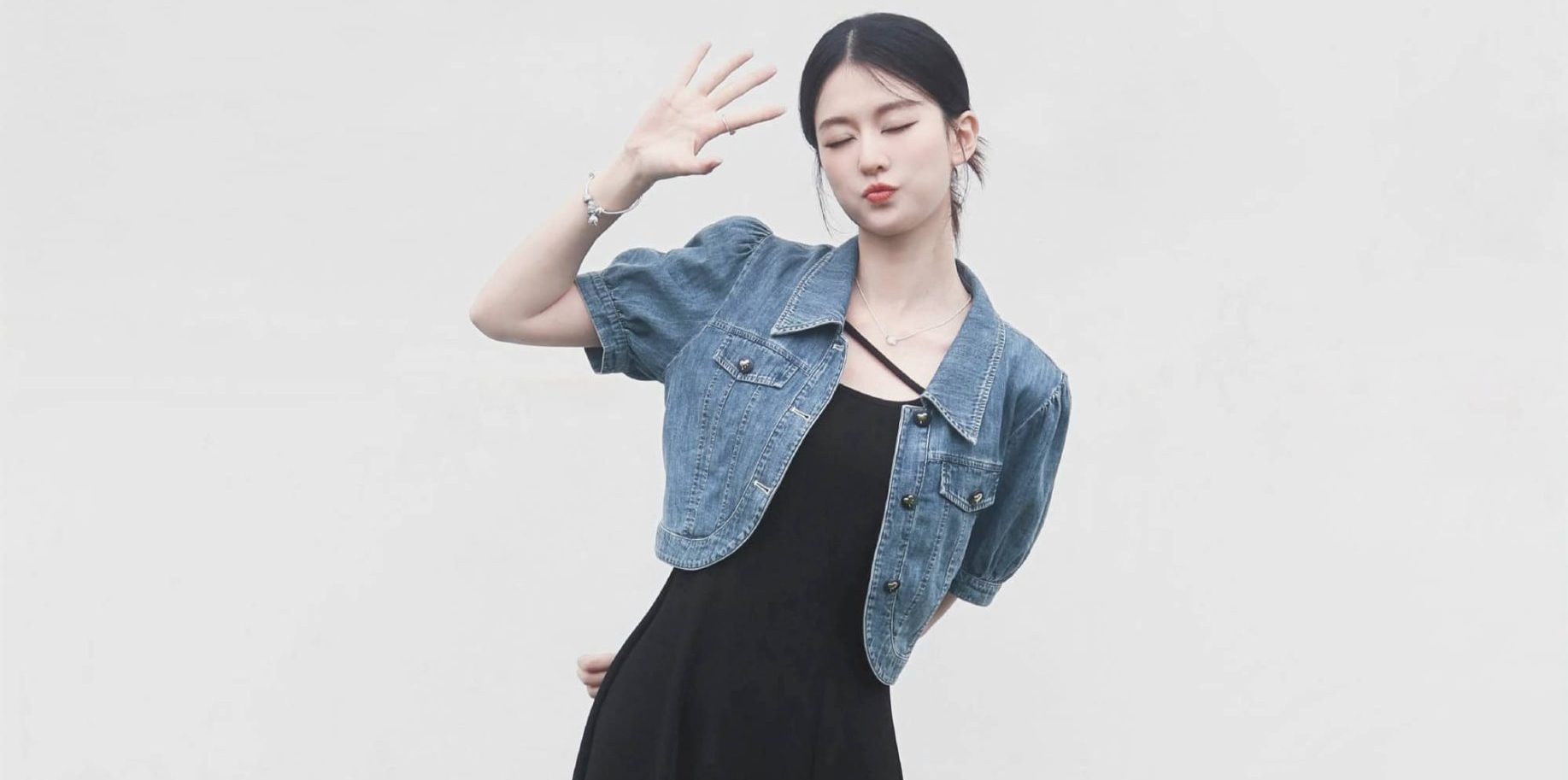 乔欣，莫奈花园小姐姐