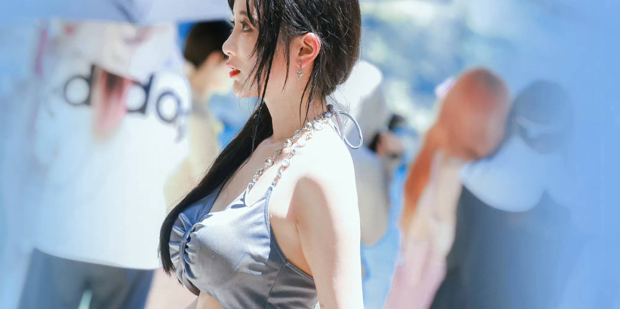 泳装小姐姐：SNH-48刘增艳