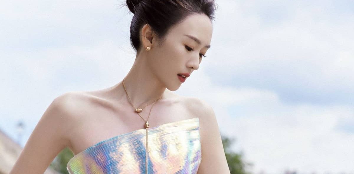 童瑶，幻彩色人鱼姬裙