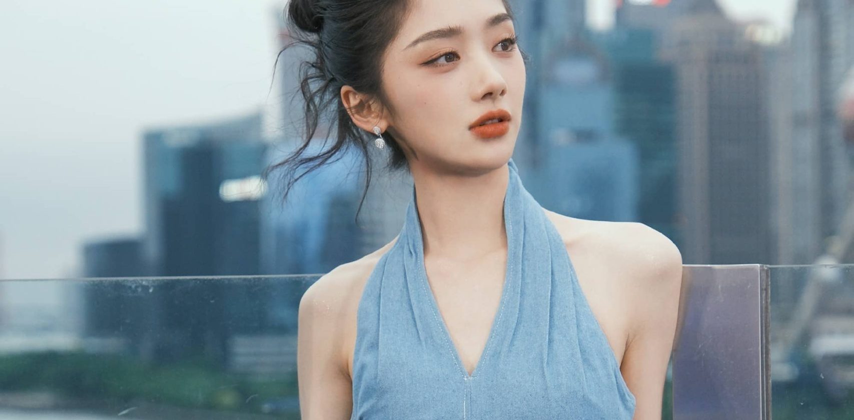 王影璐，过分的独自美丽