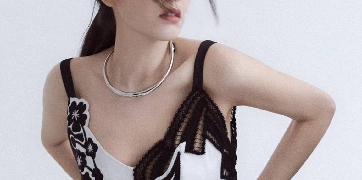 曾黎，可御可甜画报大片