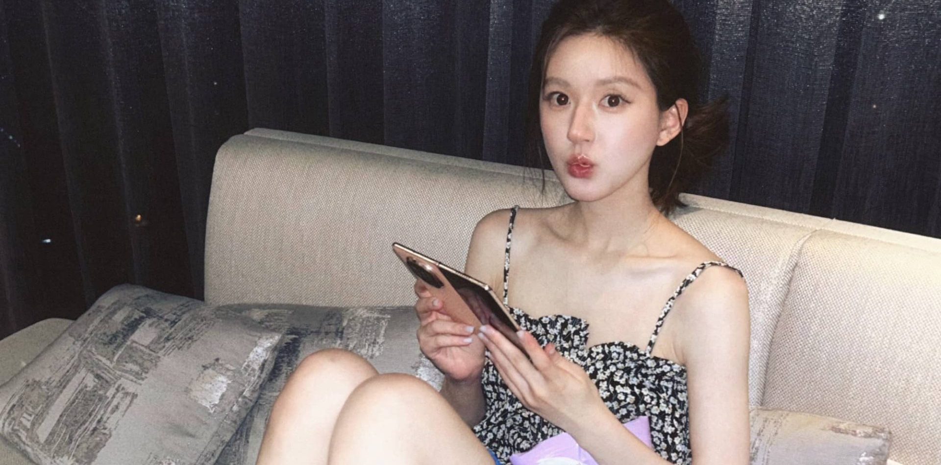 赵露思，淡颜小清新头像