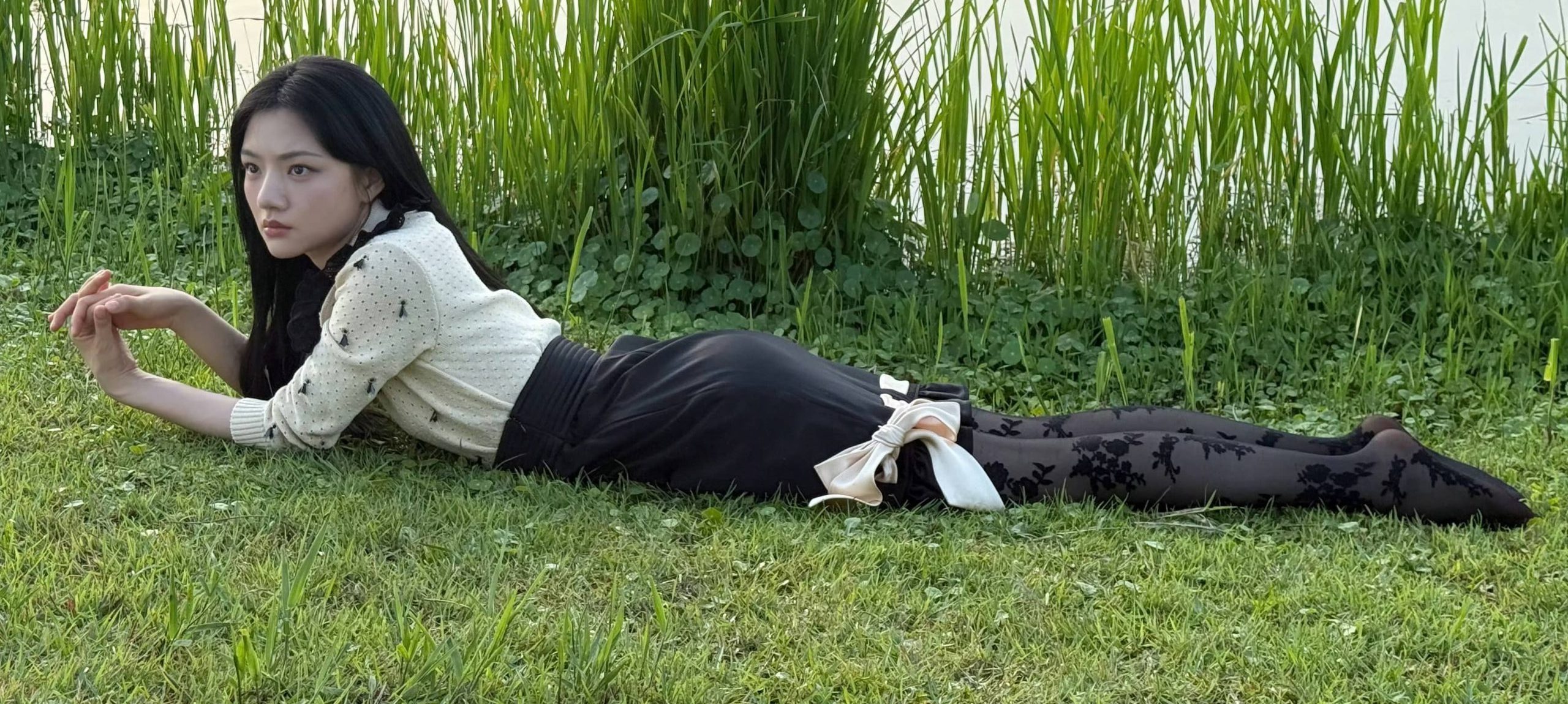 任敏，丝袜妆造壁纸精选