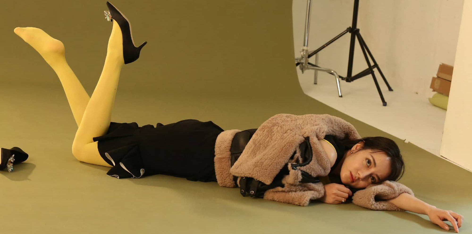 迪丽热巴写真精选，这时候的姐姐看起来很舒服