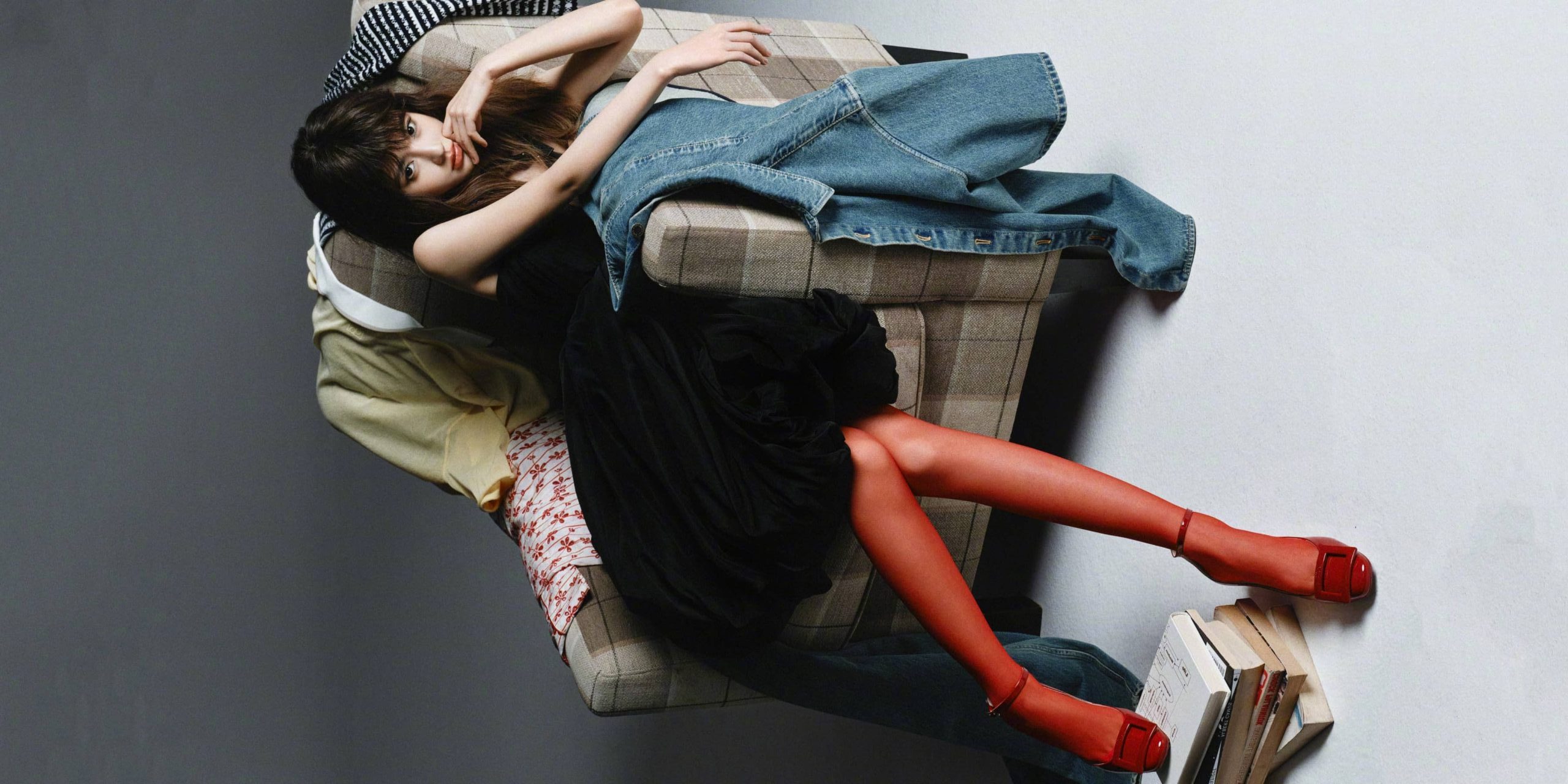 鞠婧祎丝袜妆造精选