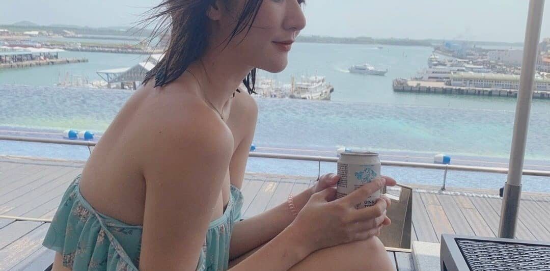 林逸欣，好看的泳装穿搭美图集