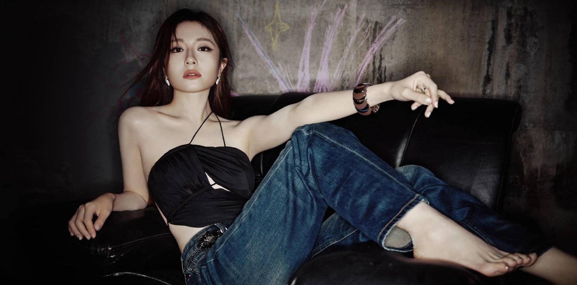 李兰迪，这一组露背裙装穿搭好辣