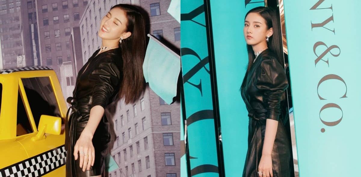 宋祖儿，小皮裙配一字高跟，好美的大长腿