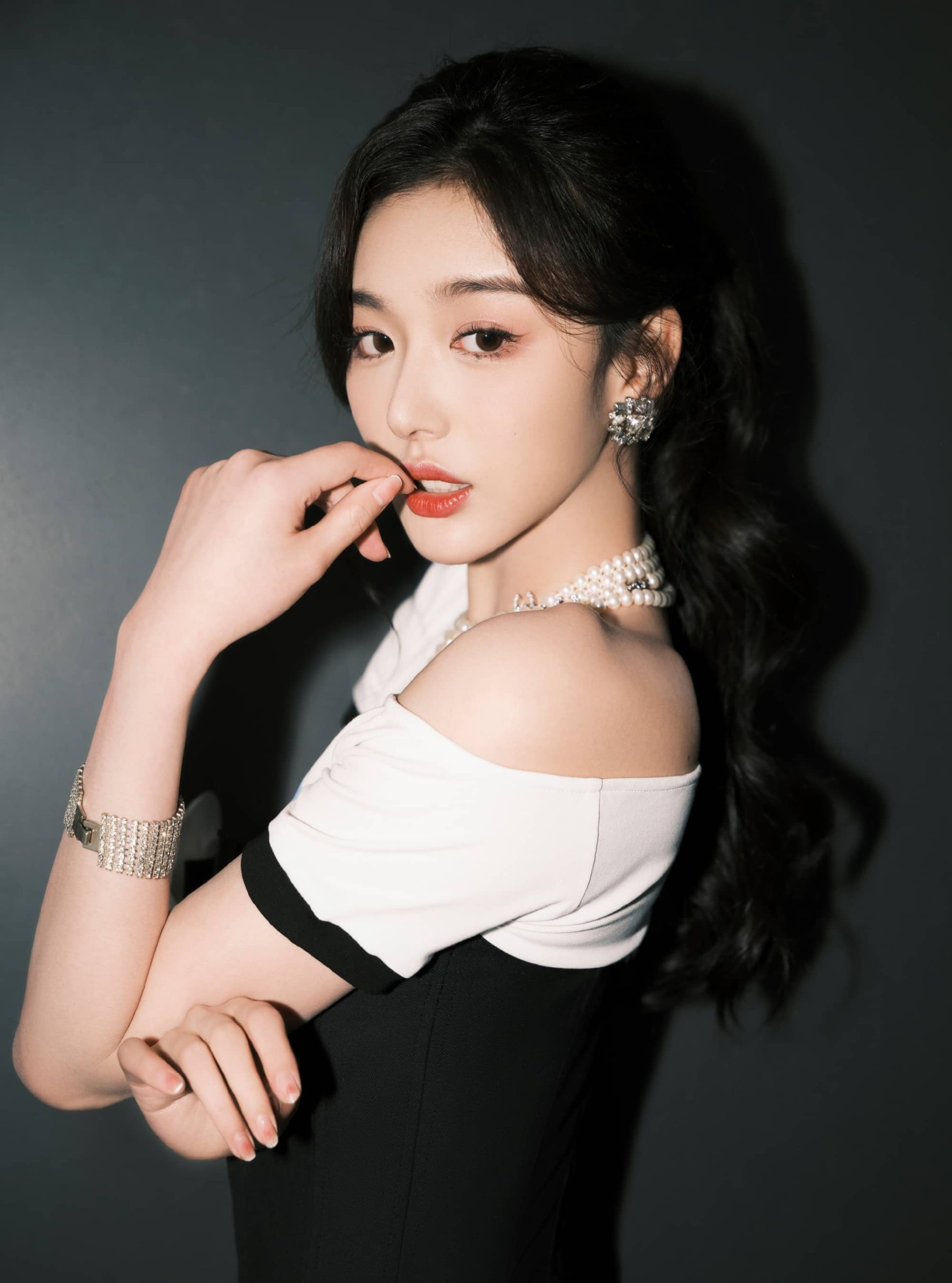 孔雪儿 造型图12