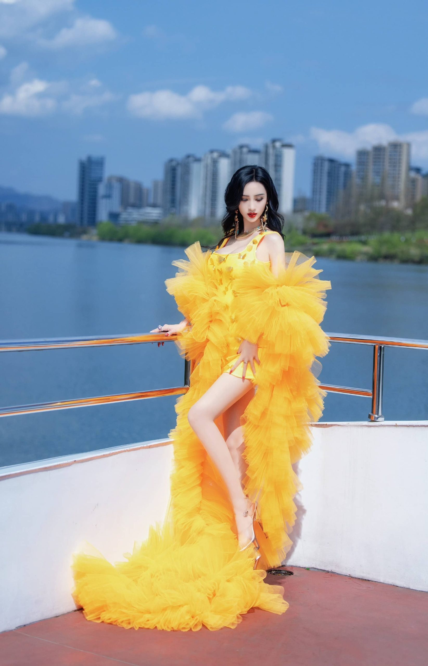 吴春怡 造型图2