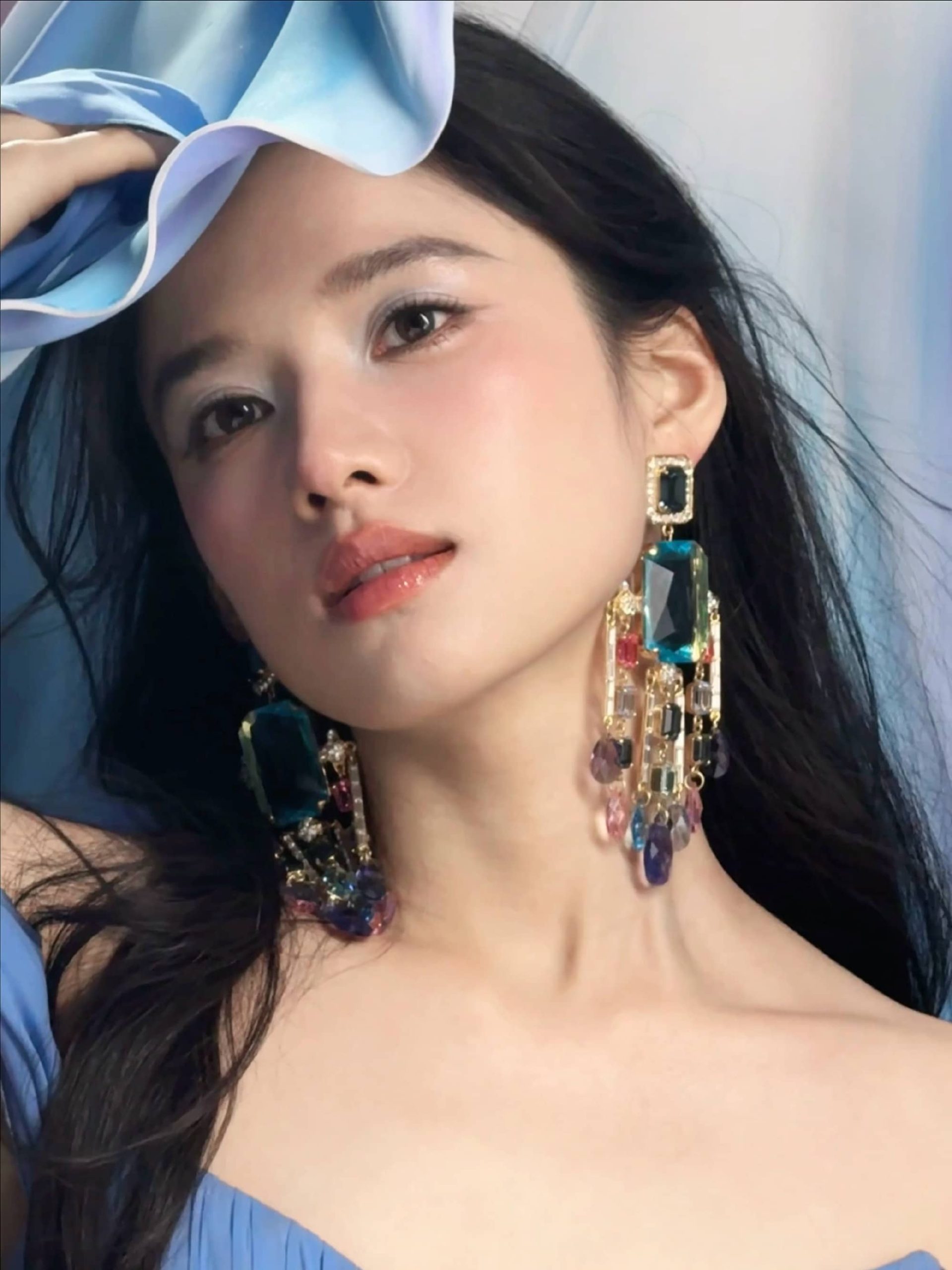 张婧仪 造型图2
