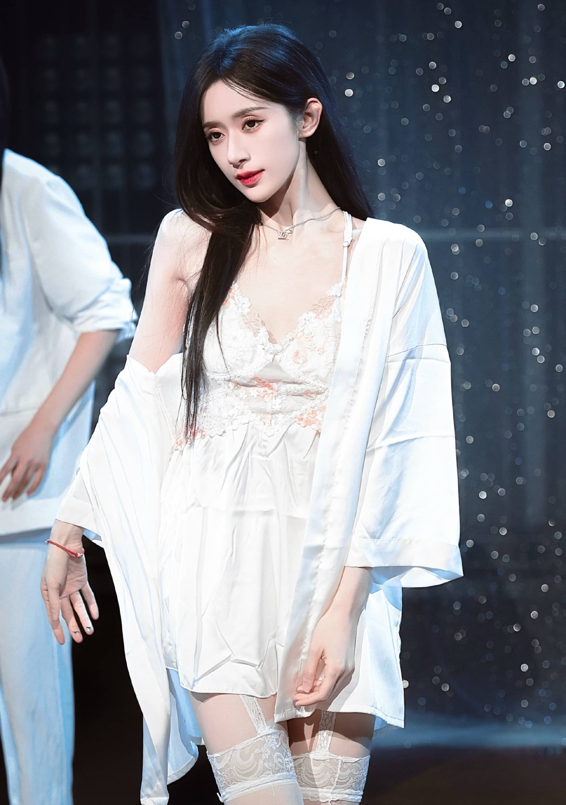 蒋舒婷 造型图18
