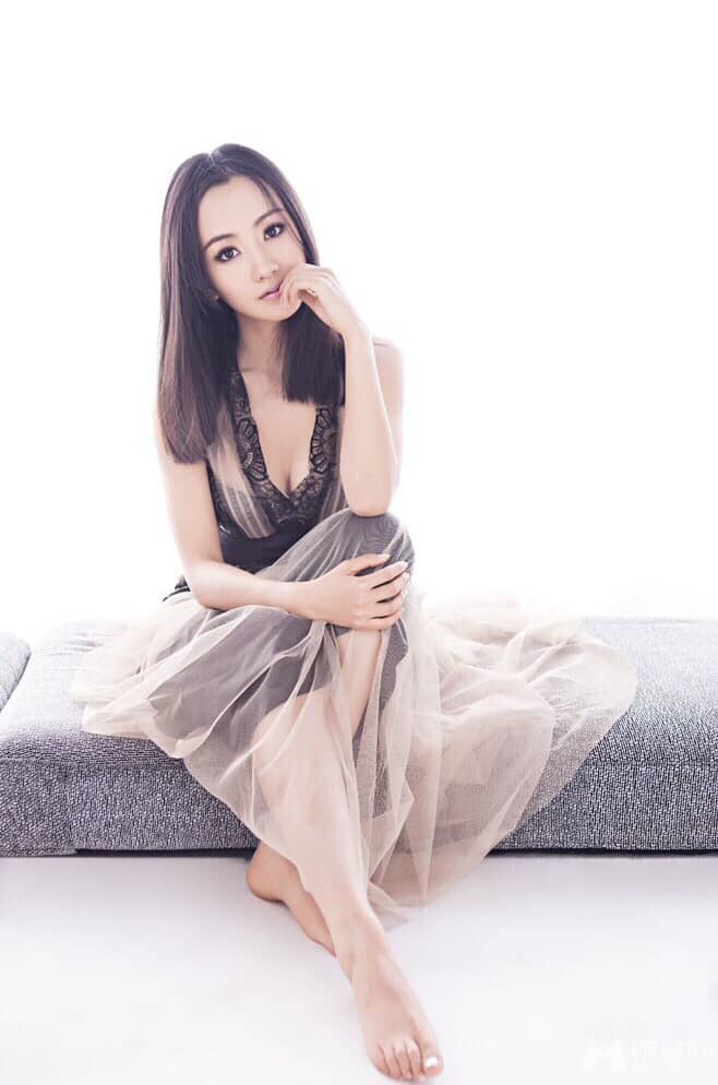 杨蓉 造型图5