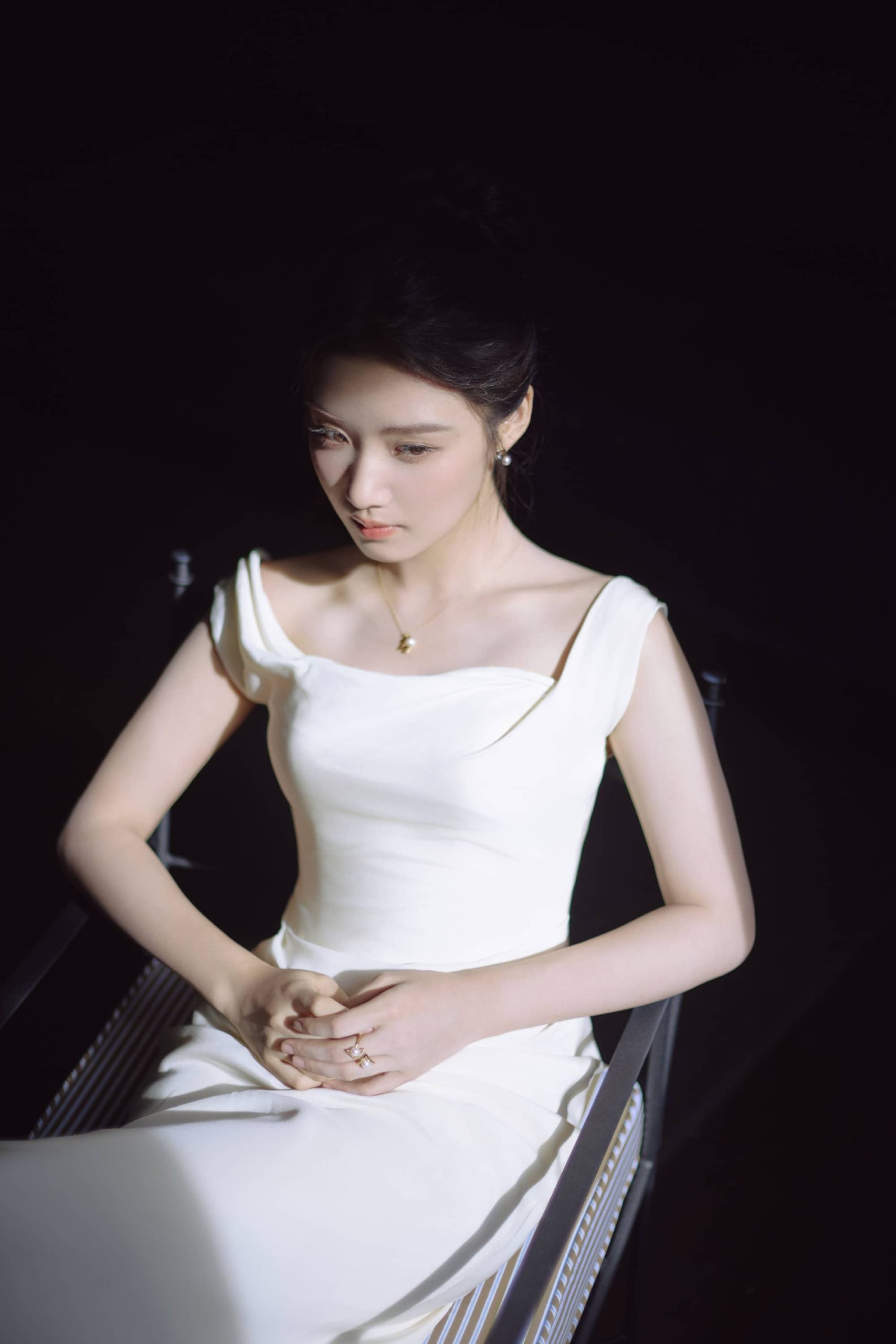 卢昱晓 造型图4