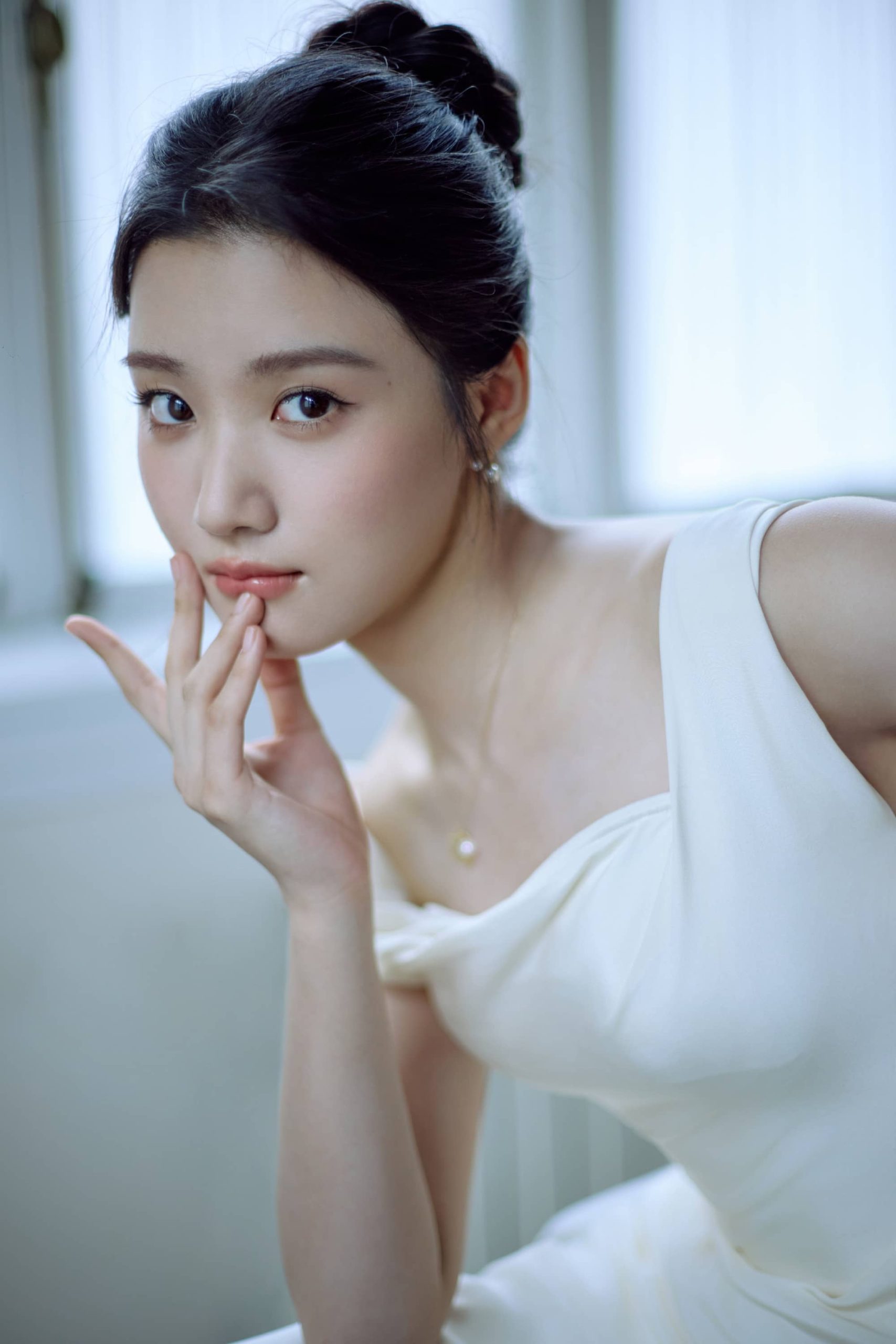 卢昱晓 造型图6