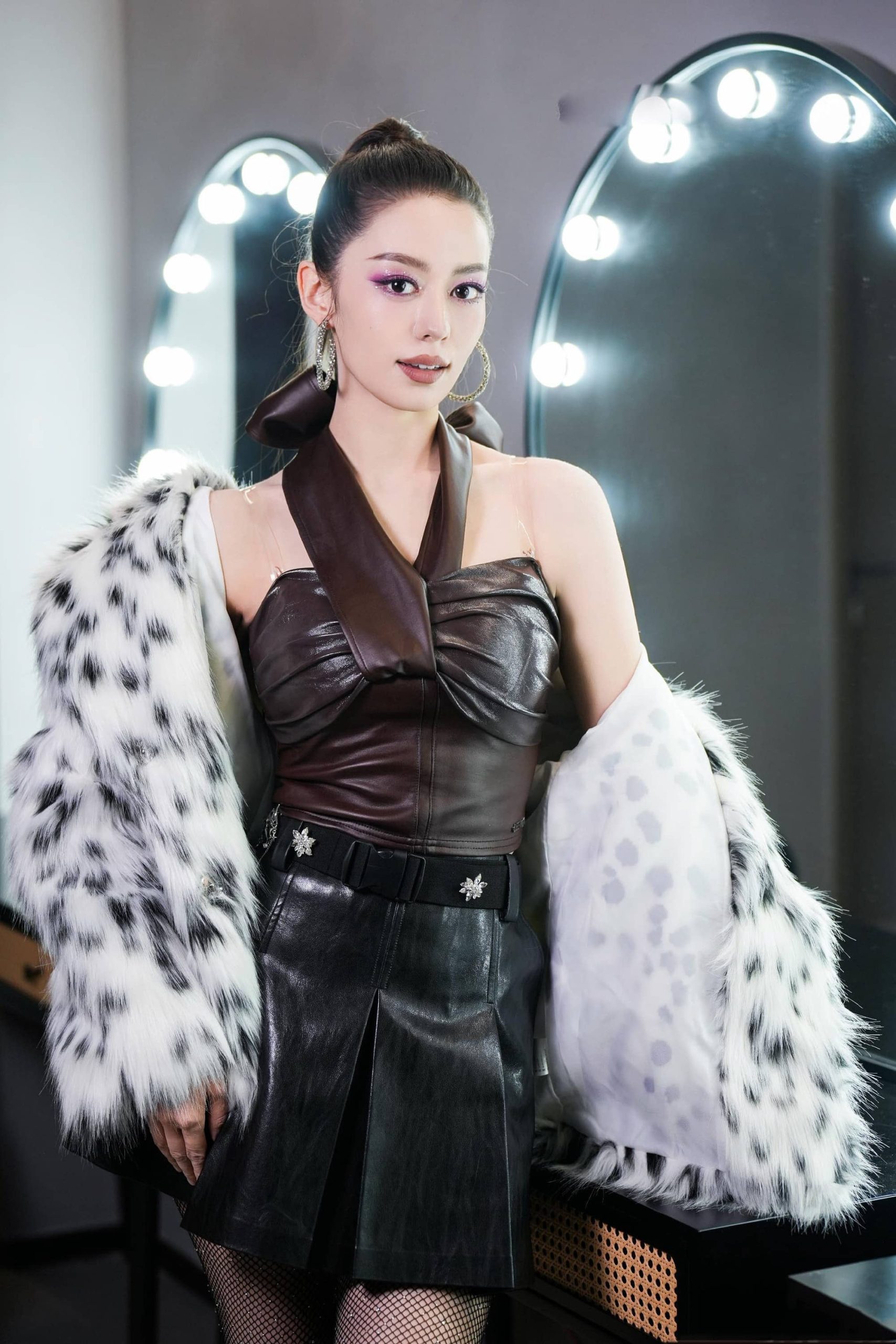 吉娜爱丽丝 造型图23