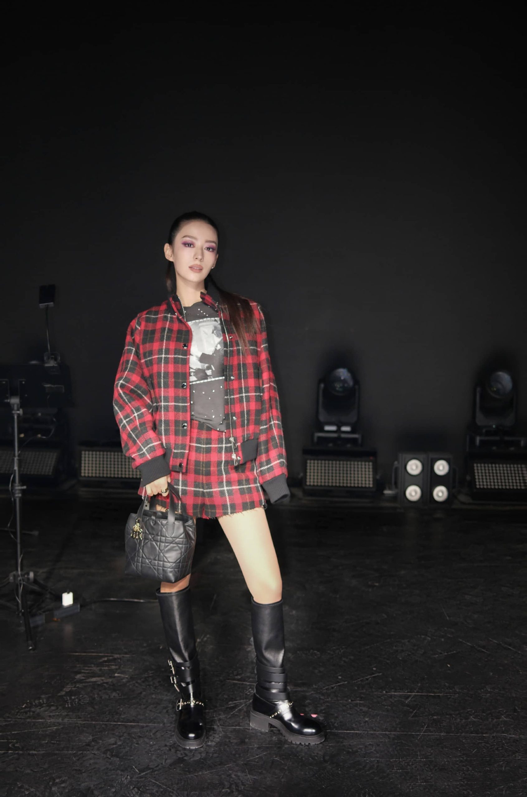 吉娜爱丽丝 造型图20