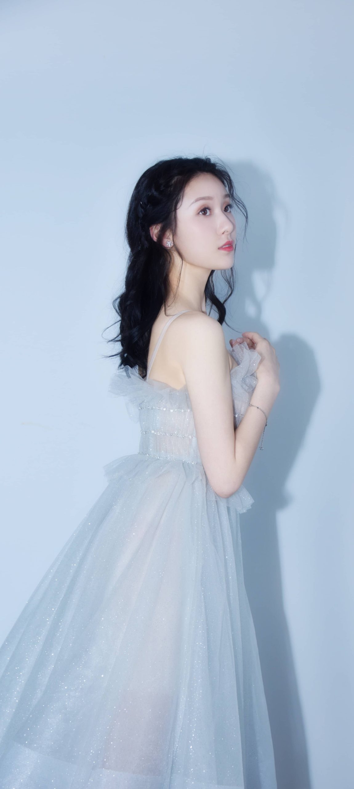 王子璇 造型图1