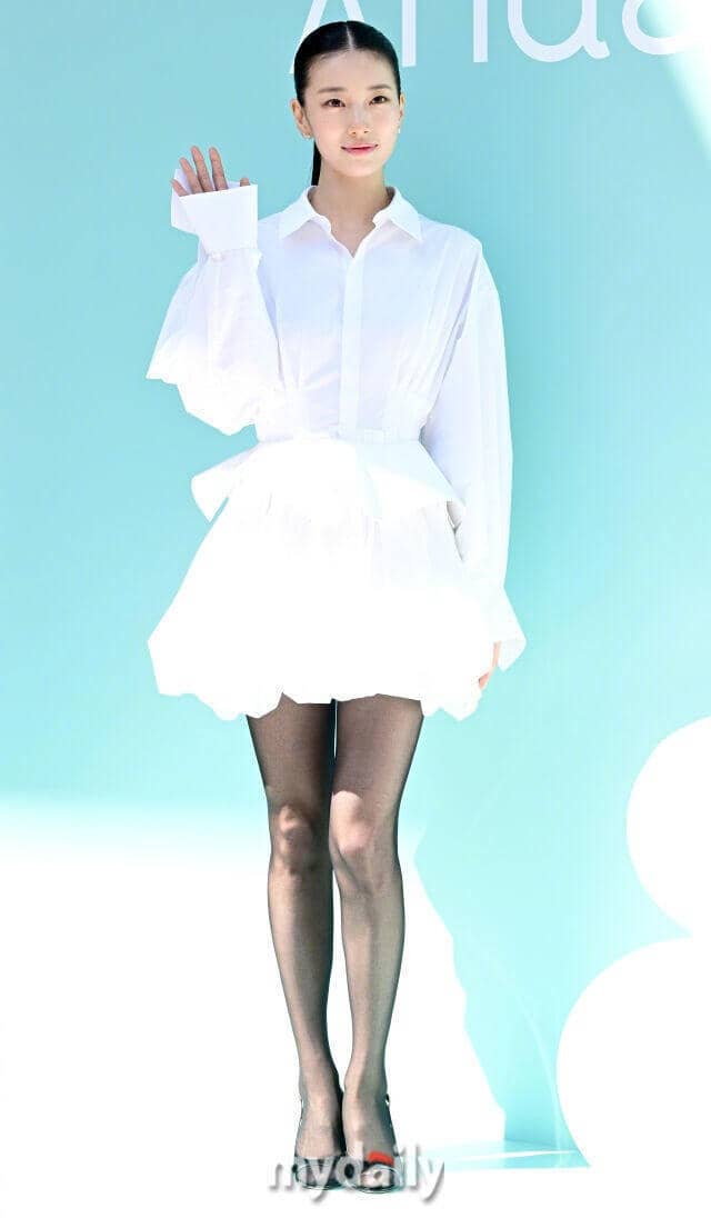 裴秀智 造型图21