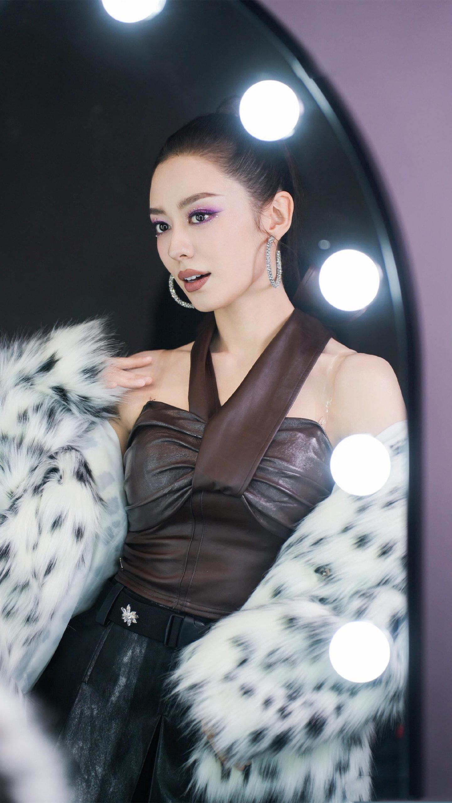 吉娜爱丽丝 造型图7